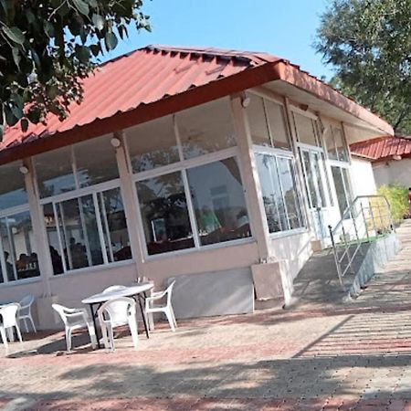 Srisailam Hotel Haritha , Eegalapenta מראה חיצוני תמונה